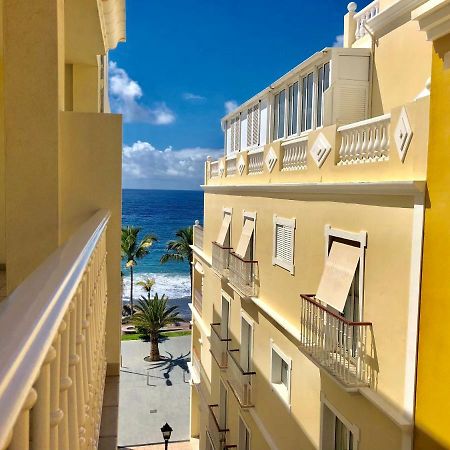 Apartamentos El Faro Puerto De Naos Kültér fotó
